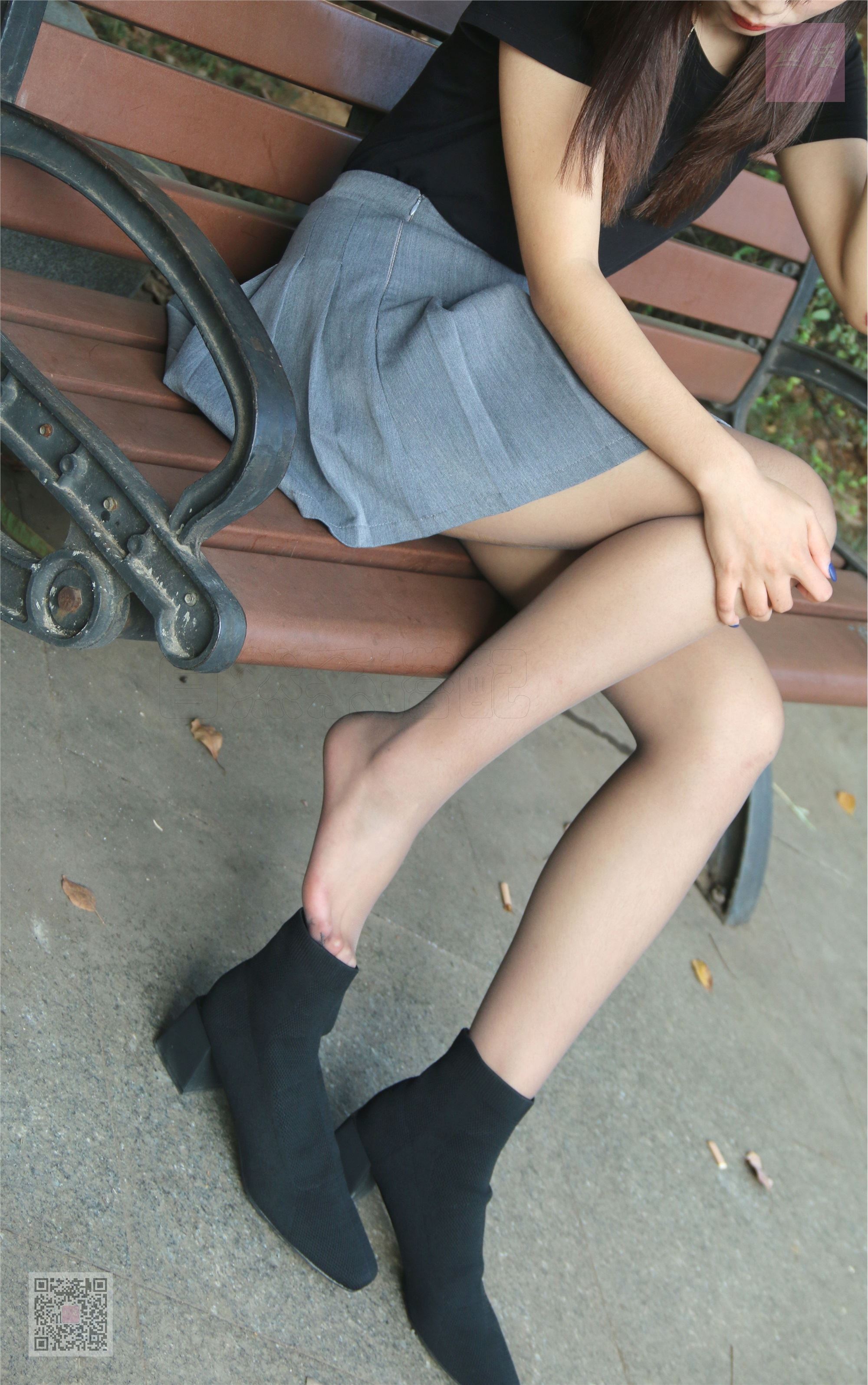 SiHua思话  SH012 雯玥 等车的前奏曲